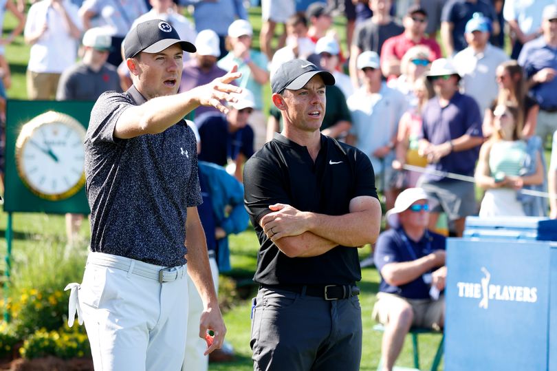 rory mcilroy left pga tour players' text chain after jordan spieth's liv golf remarks