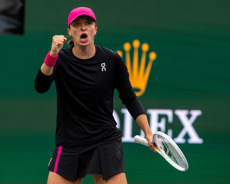 Iga Świątek marches into Indian Wells final with dominant 62, 61 win
