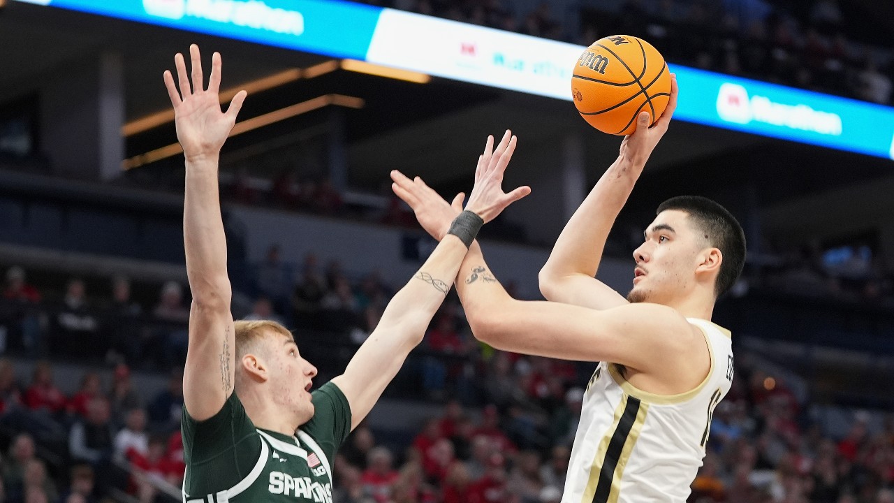 Zach Edey Scores 29 Points, Purdue Beats Michigan State