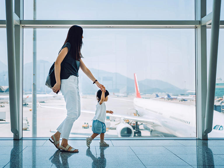 The 5 best airlines that make flying with babies and kids a whole lot easier