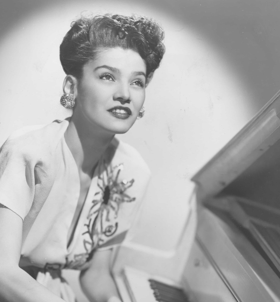 <p>Una Mae Carlisle, a prolific singer, composer, and pianist, made history not once but twice. First, when she became the first Black woman to be credited as composer on a song to chart on Billboard, and again when she became the first Black woman to produce and host a show on national radio.</p><p><a href="https://www.msn.com/en-sg/community/channel/vid-7xx8mnucu55yw63we9va2gwr7uihbxwc68fxqp25x6tg4ftibpra?cvid=94631541bc0f4f89bfd59158d696ad7e">Follow us and access great exclusive content every day</a></p>