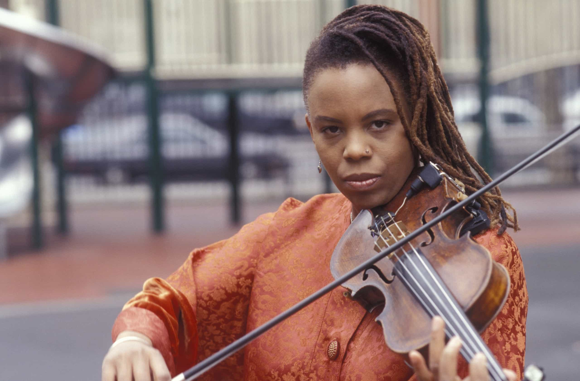 <p>Violinist Regina Carter, a native of Detroit, has led a colorful career playing alongside a wide range of artists, from Lauryn Hill to Dolly Parton. She is one of only a few renowned musicians keeping the art of jazz violin alive.</p><p><a href="https://www.msn.com/en-sg/community/channel/vid-7xx8mnucu55yw63we9va2gwr7uihbxwc68fxqp25x6tg4ftibpra?cvid=94631541bc0f4f89bfd59158d696ad7e">Follow us and access great exclusive content every day</a></p>