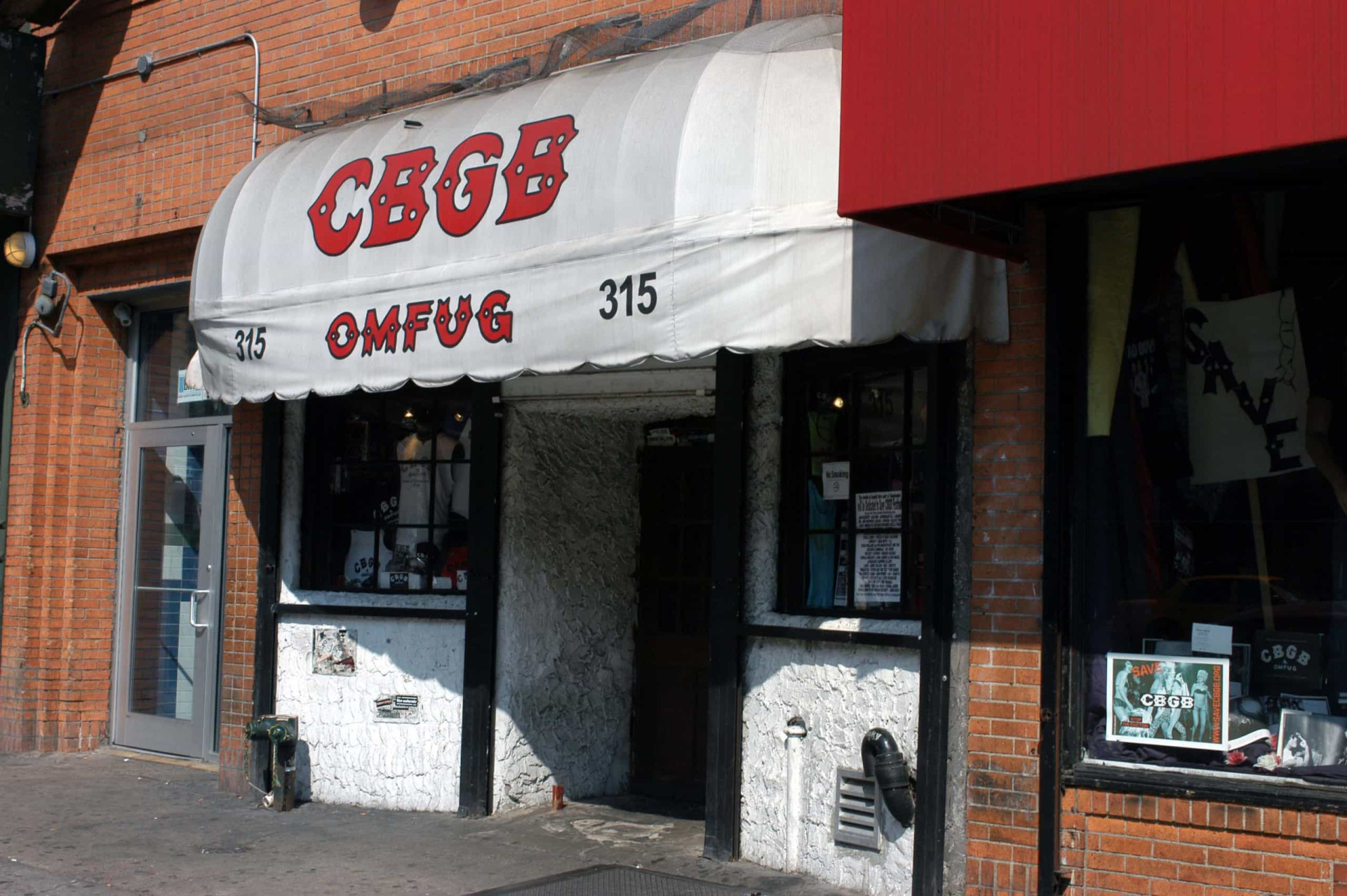 The history and famous faces of the legendary CBGB bar