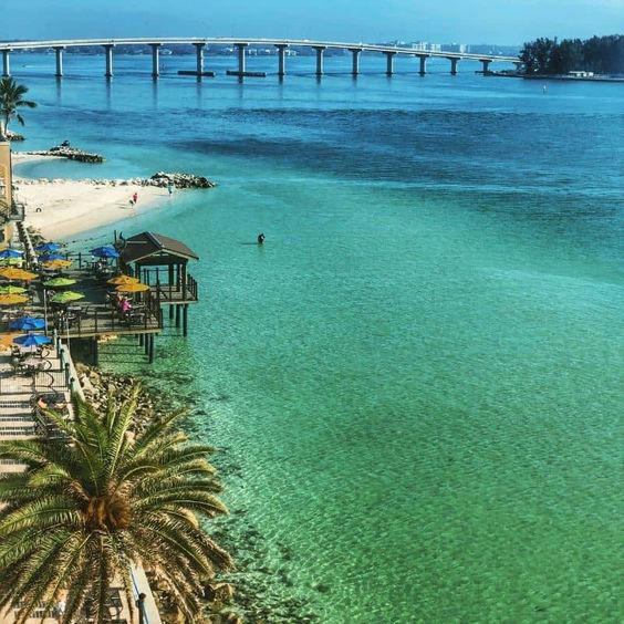Florida Keys Road Trip: Your Guide from Key Largo to Key West