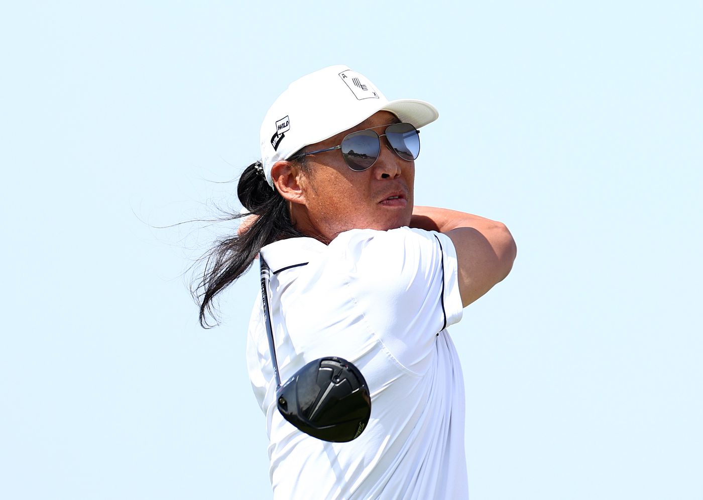 anthony kim opens liv golf career with wild shank, sits in dead last