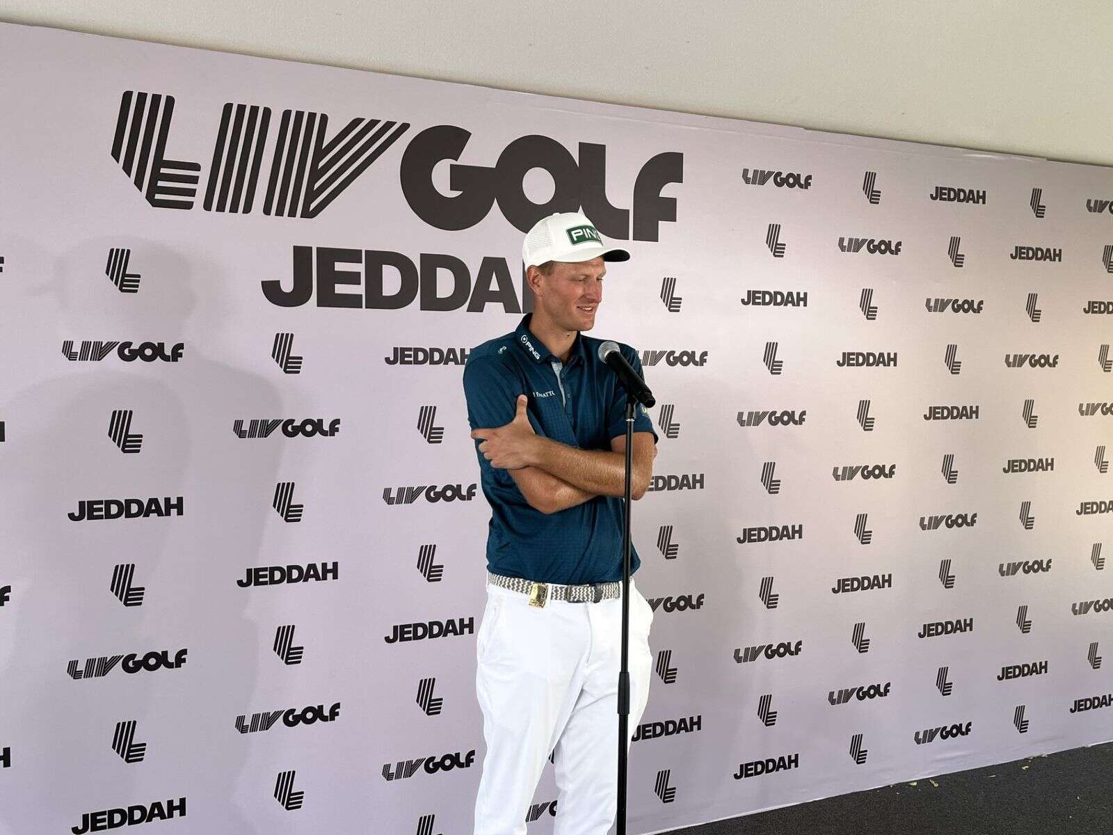 dubai's meronk delivers career-best 62 to tie for the lead at liv golf jeddah