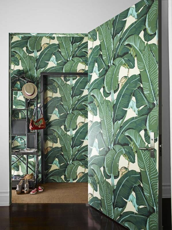 These are the 14 Most Iconic Wallpaper Designs of All Time