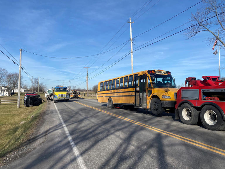 Multiple people hurt in crash involving Cardinal Local Schools bus: Sheriff