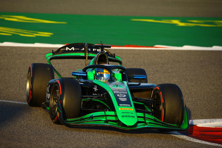 Maloney wins season opener in Formula 2, Antonelli at the back