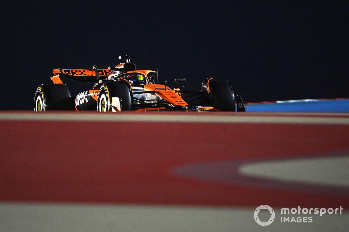 verstappen no cambia y se lleva la primera pole de 2024 en bahrein f1