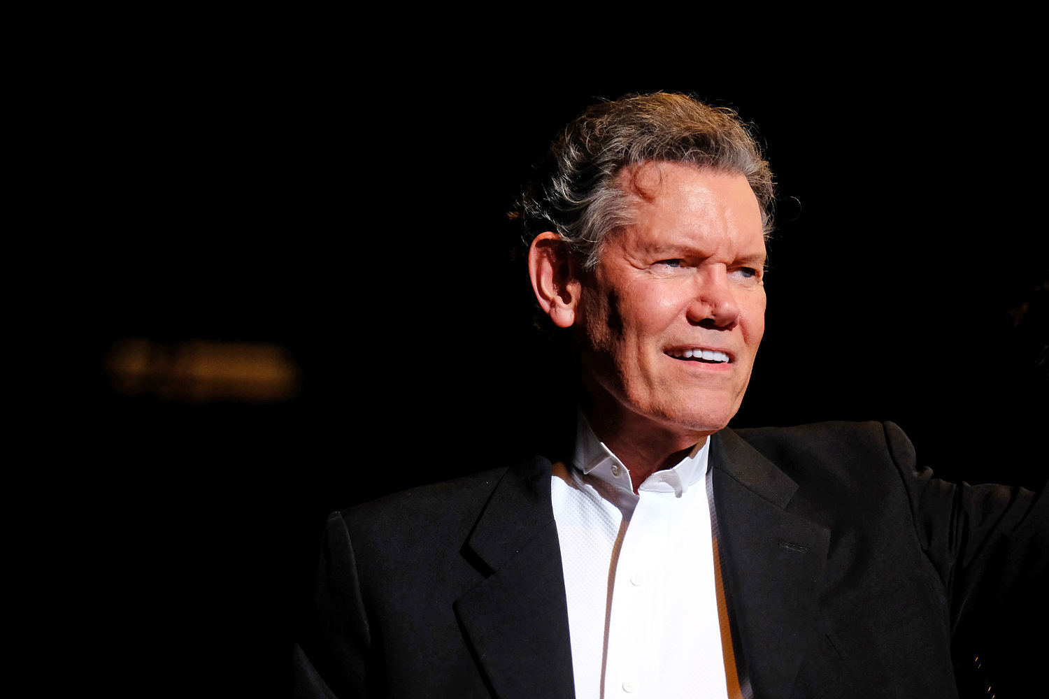 How is Randy Travis' health? Country singer delights fans with 'Price