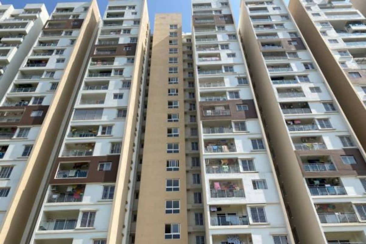 'hum bethe hain ji...': property frauds you must know before buying a flat