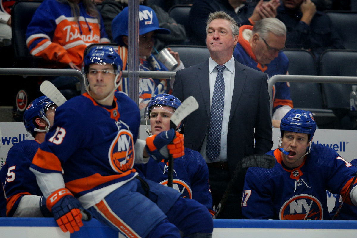 here's why islanders patrick roy gave his players time before changing up lines