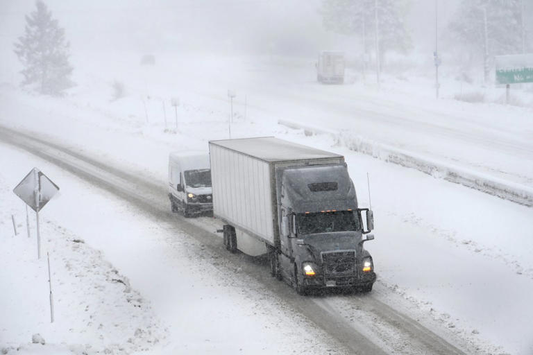 Watch Northern California blizzard brings 10ft of snow and 100mph winds