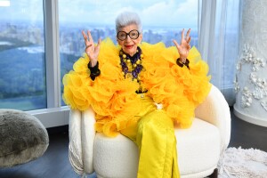 muere iris apfel a los 102 años, ícono mundial de la moda