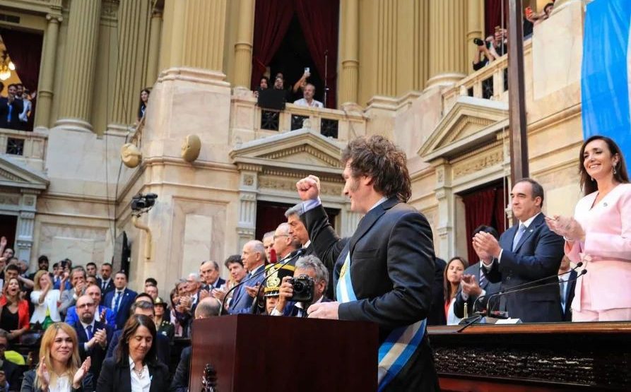 javier milei vows to push through radical reforms in defiant speech to argentina congress