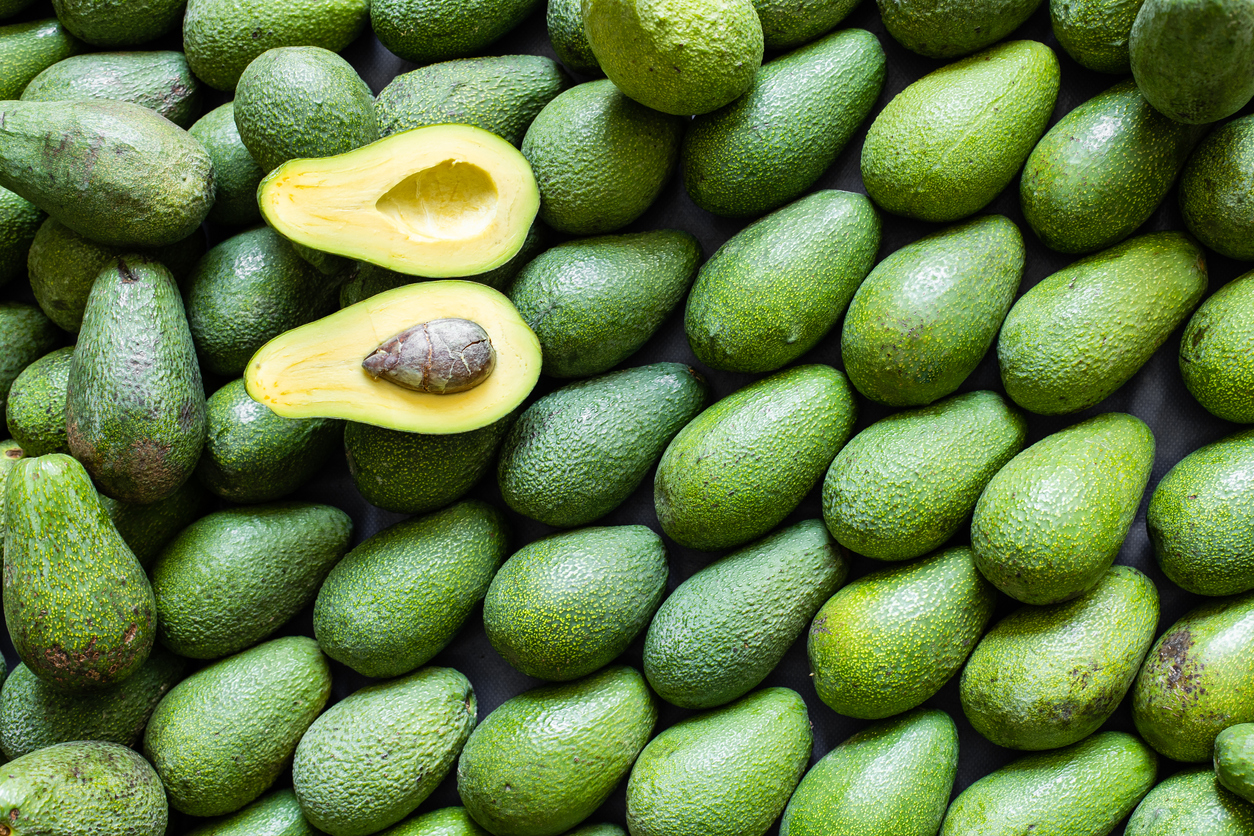 saiba como consumir o abacate para reduzir colesterol ruim