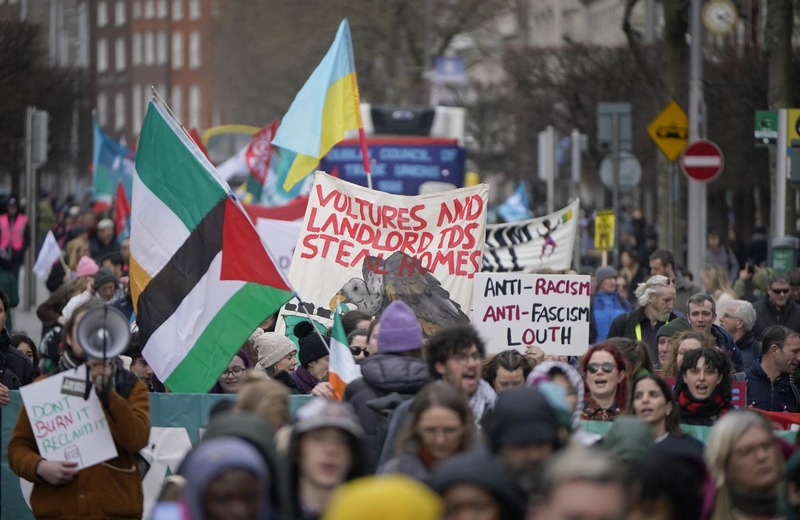 thousands turn out in dublin for march against racism, war and hatred