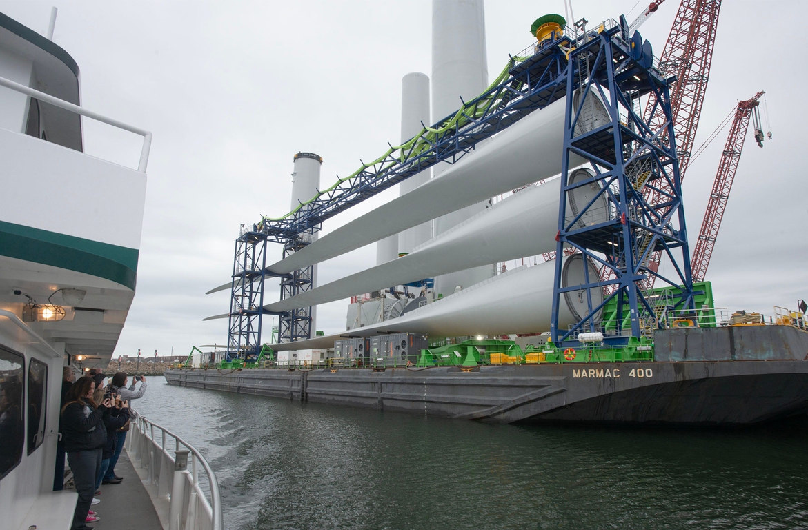 See How General Electric Moves It's Massive Wind Turbines