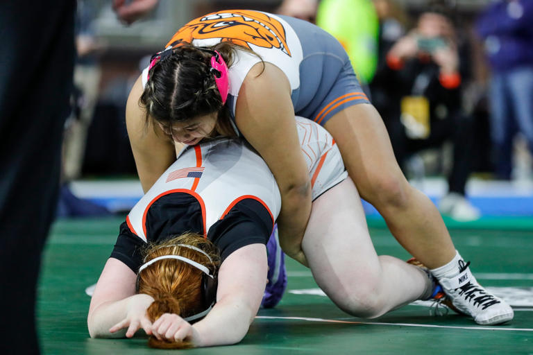 MHSAA wrestling finals Two boys win fourth individual state titles