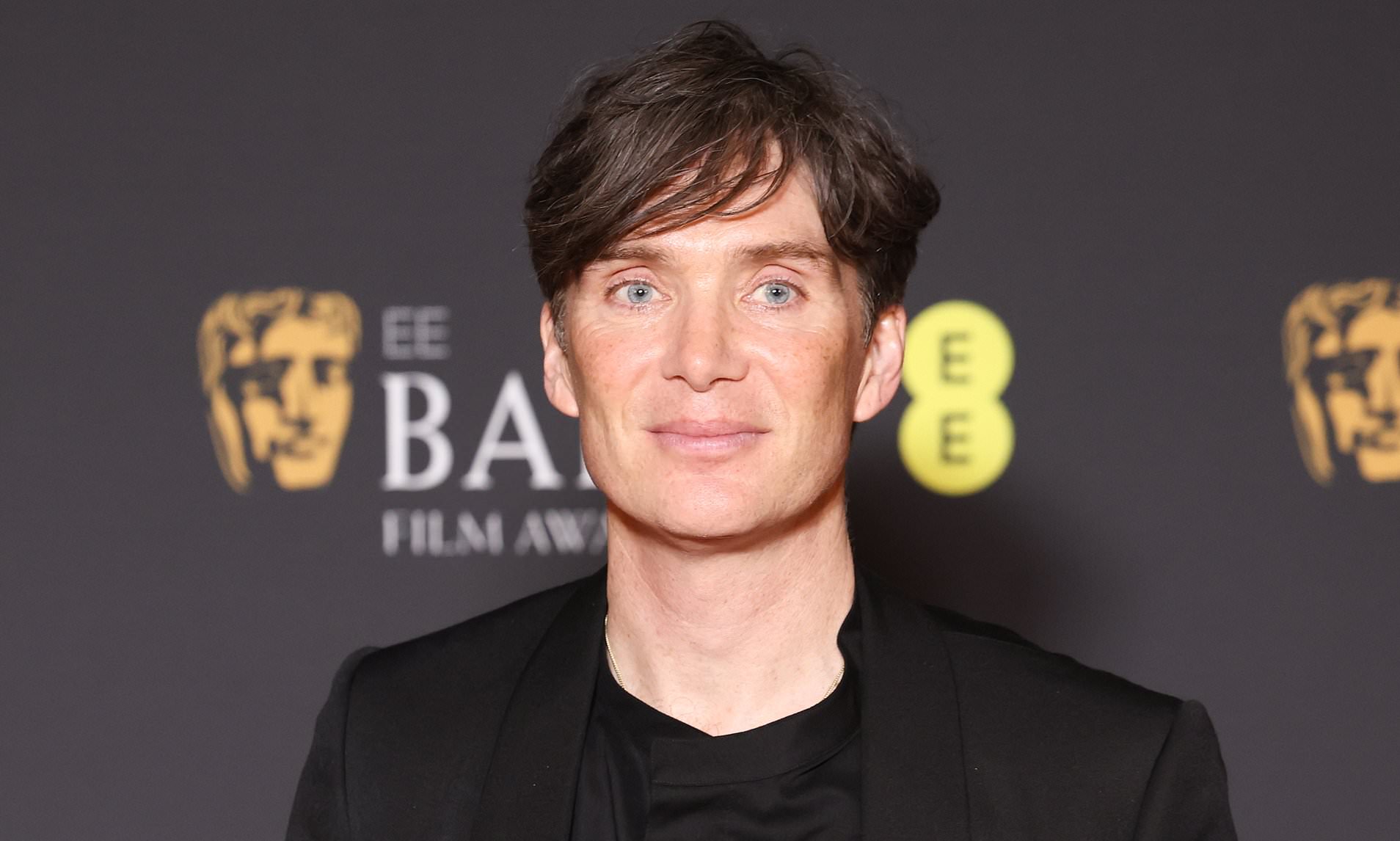 Worth A Bomb! Lock Of Oppenheimer Star Cillian Murphy's Hair From Set ...