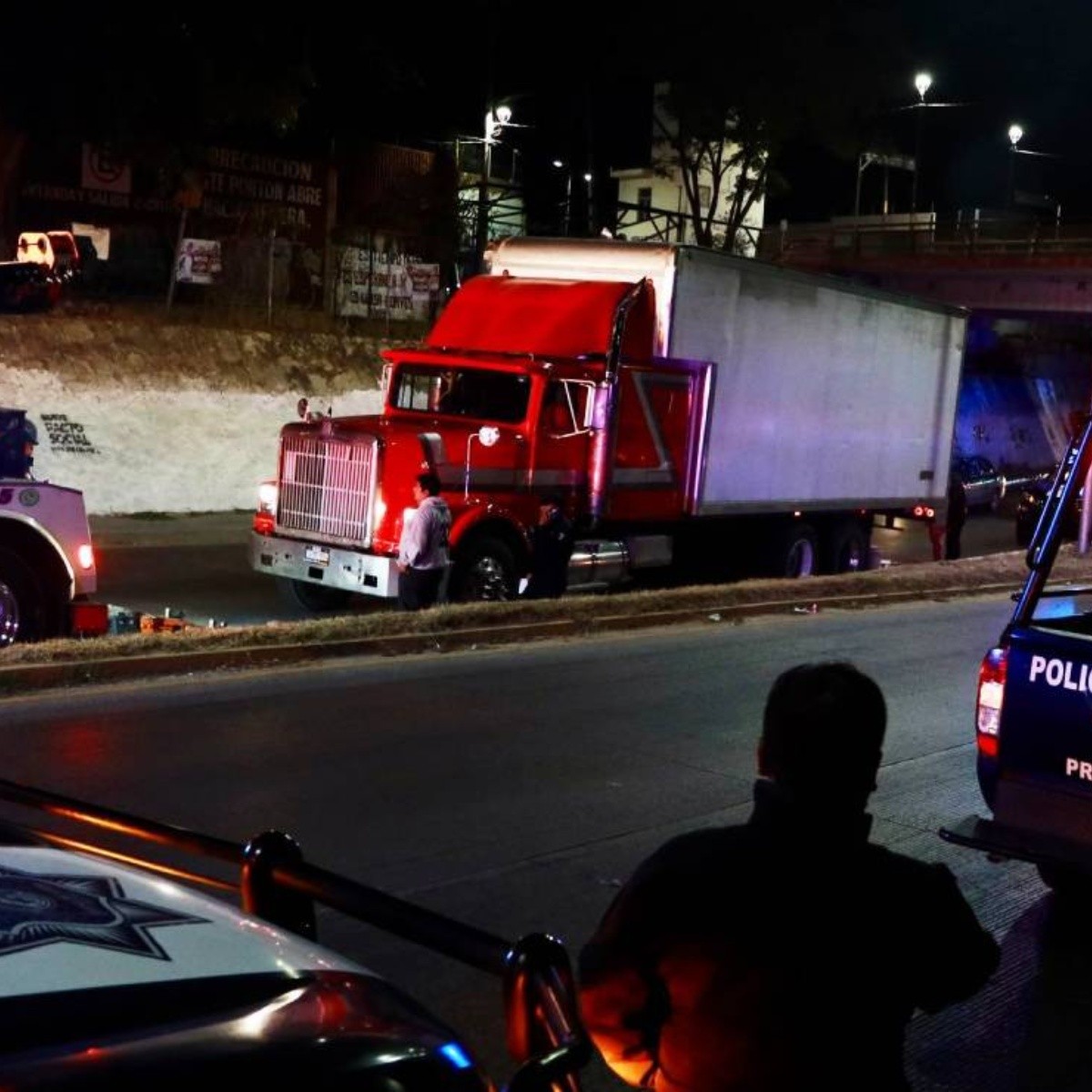matan a balazos a conductor de tráiler en carretera de jalisco rumbo a guanajuato