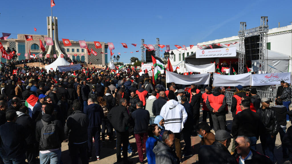 thousands protest against the socio-economic crisis in tunisia