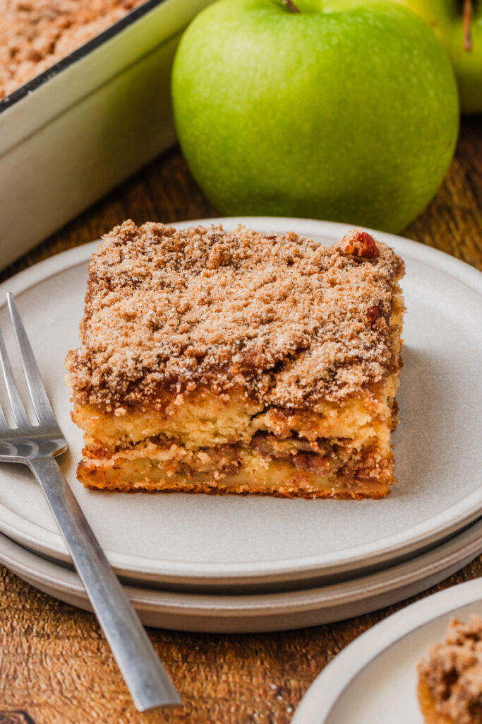 Applesauce Coffee Cake