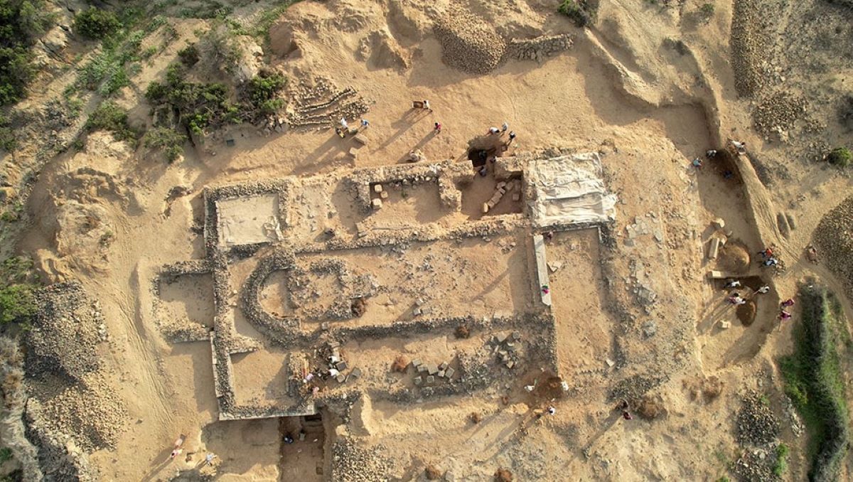 θησαυρός με αρχαία κεραμικά βρέθηκε σε θαμμένη πόλη – το ιστορικό μυστήριο των 1.000 ετών πίσω από την ανακάλυψη