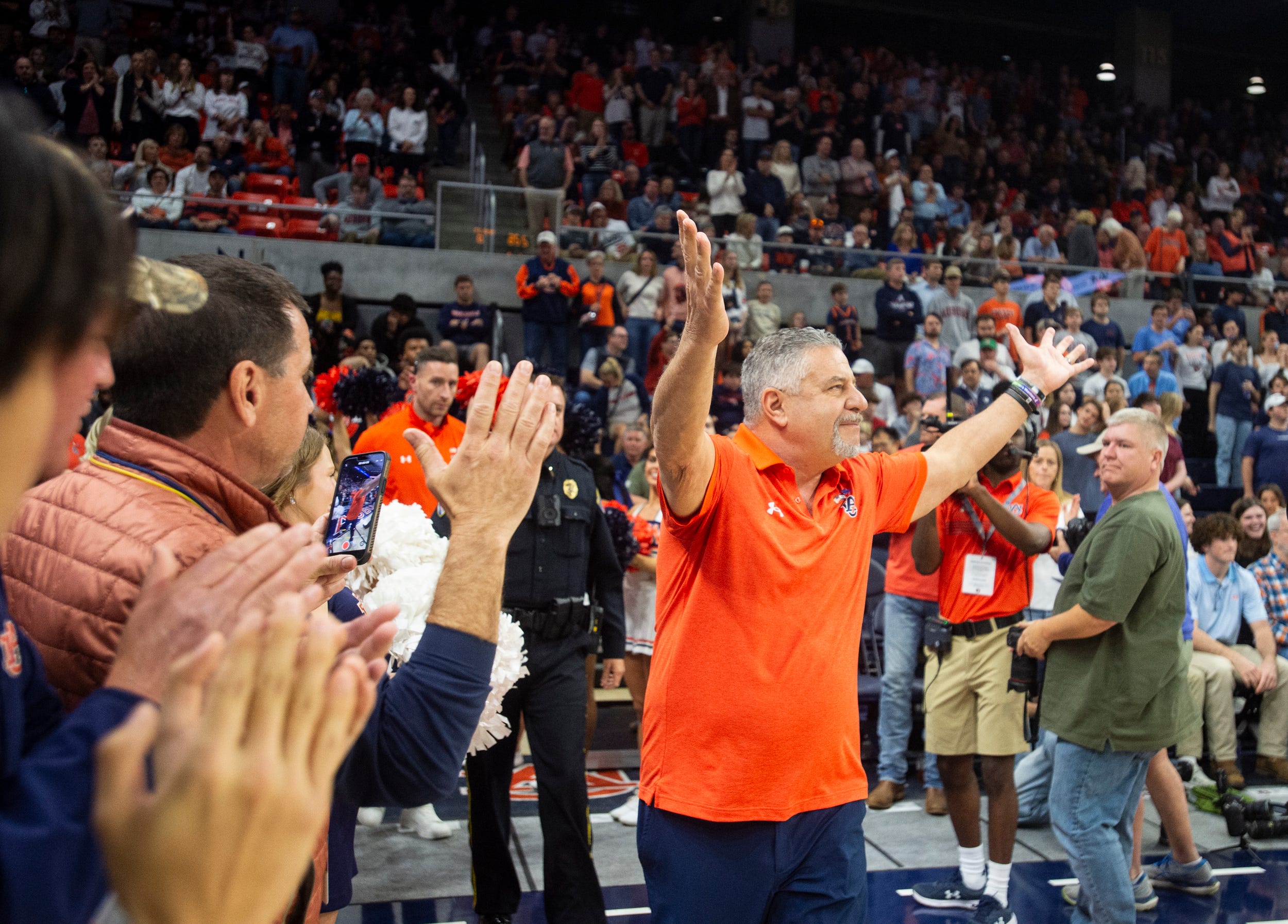 What Is Bruce Pearl's Salary As Auburn Basketball Coach?