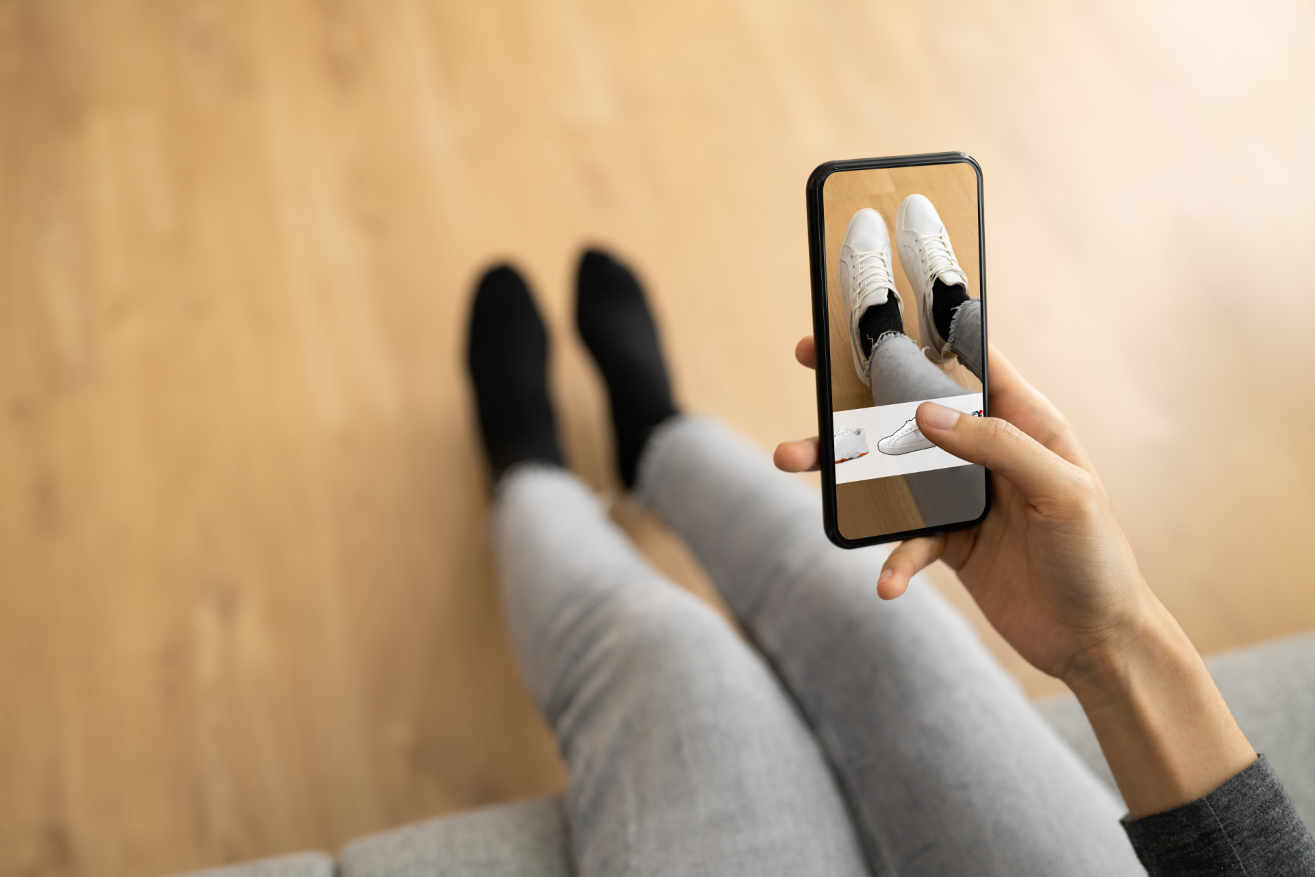 <p>Virtual Try-On allows users to virtually experience products before purchasing. It utilizes AR to overlay digital representations of items onto the user's real-world environment, enhancing the online shopping experience.</p>