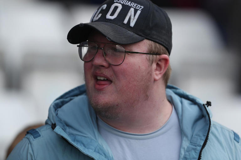 Here Are 37 Photos Of Poolies Cheering On Hartlepool United As They Play Barnet 5874