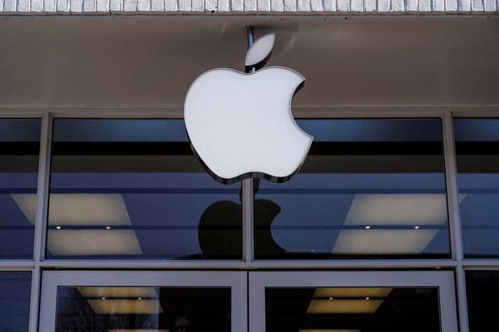 amazon, microsoft, a apple se tornou o patinho feio dos gigantes da tecnologia