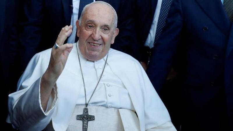 « j’ai préparé un discours mais je suis incapable de le lire » : inquiétude autour de l’état de santé du pape