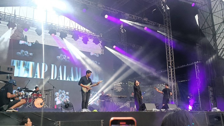 isyana sarasvati umumkan konser satu dekade di joyland festival bali 2024