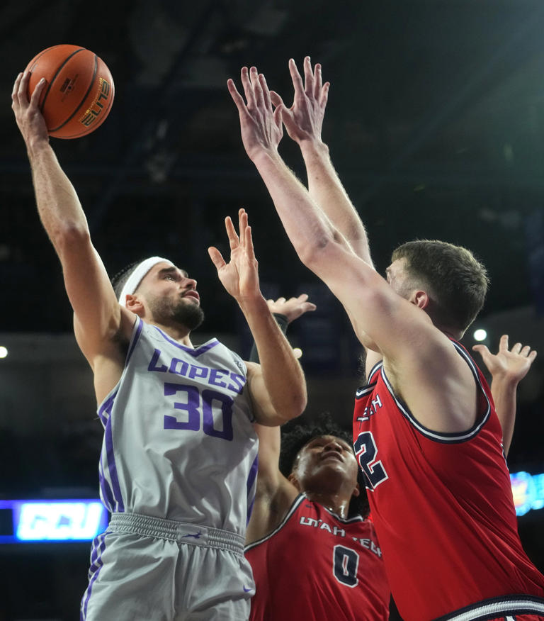 With one game in 11 days before WAC semifinal, Grand Canyon basketball ...