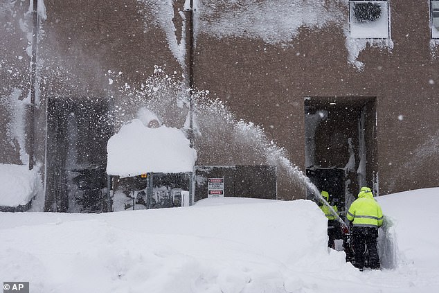 california battles fifth day of snowstorms and 190mph winds as life-threatening blizzard knocks power out for 23,000 residents and freeways shut down - with more winter weather on its way