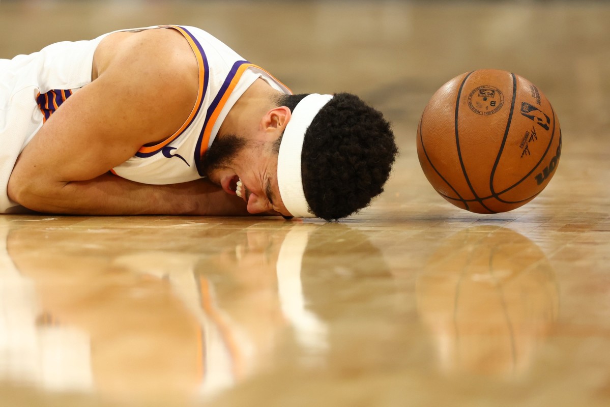 devin booker's official injury status for thunder-suns game