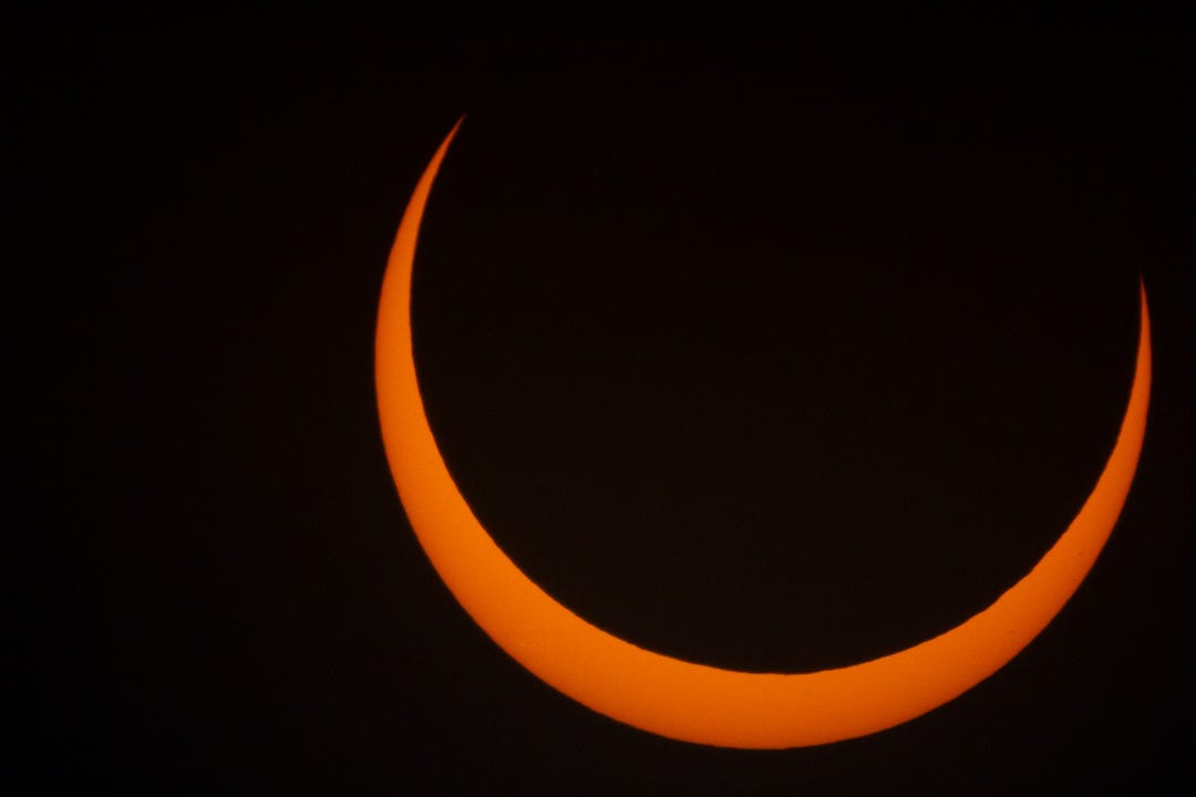 what to know about viewing and recording the solar eclipse with your cellphone camera