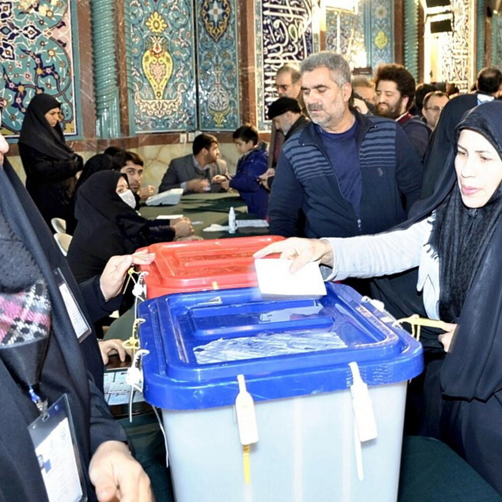 i conservatori vincono le elezioni in iran con il picco minimo dei votanti