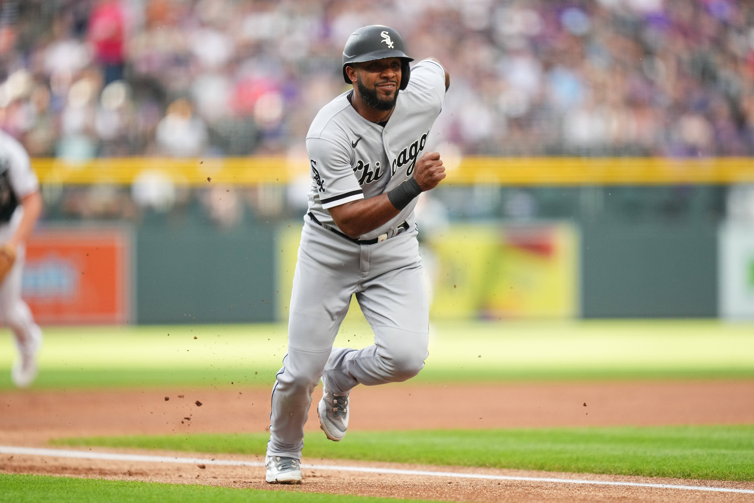 Diamondbacks Sign Veteran Elvis Andrus To Minor League Deal