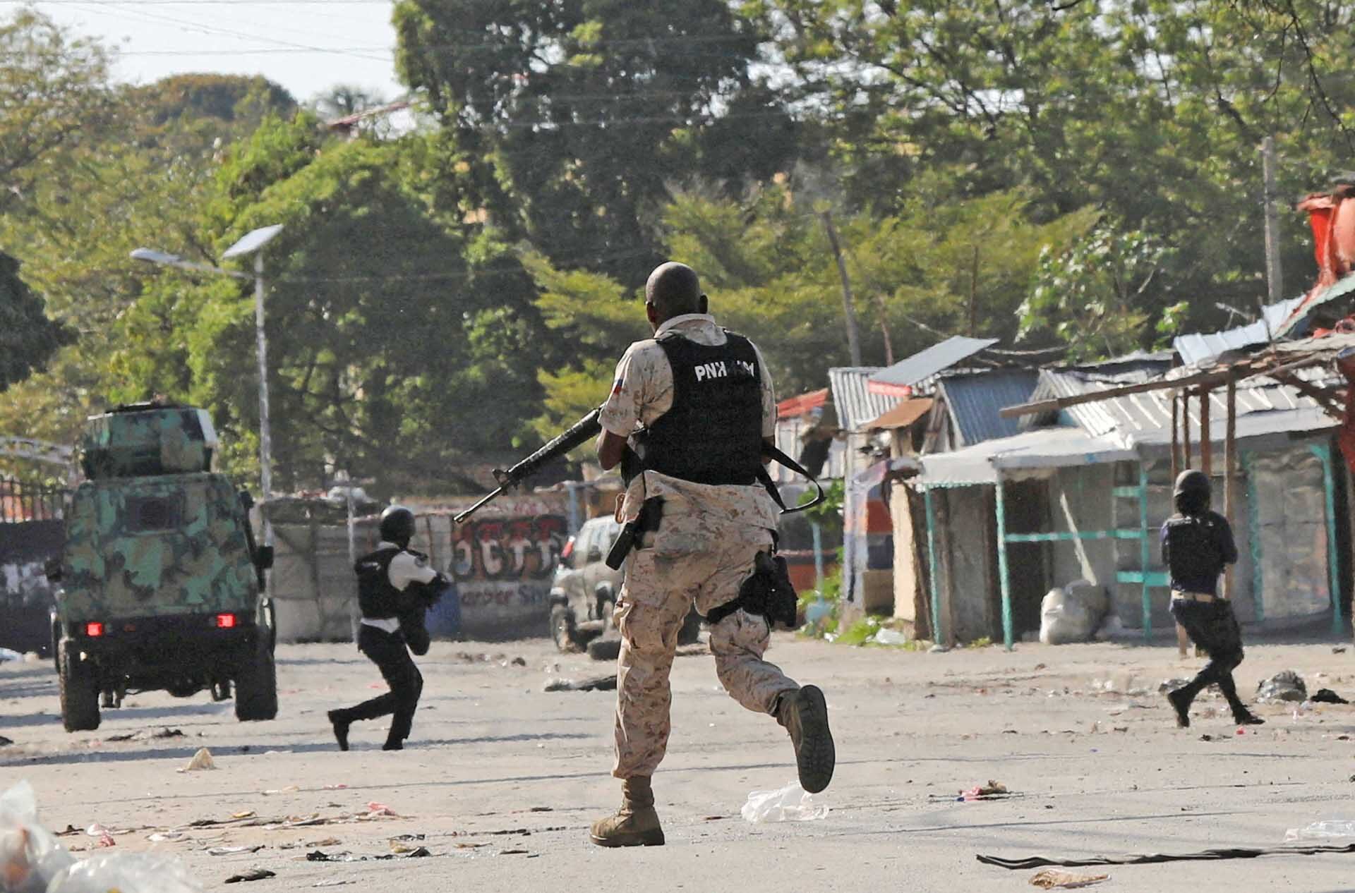 เฮติระส่ำไม่เลิก! แก๊งอาชญากรปล่อย 4 พันคนพ้นคุก-มีแก๊งลอบฆ่าอดีตปธน.ด้วย