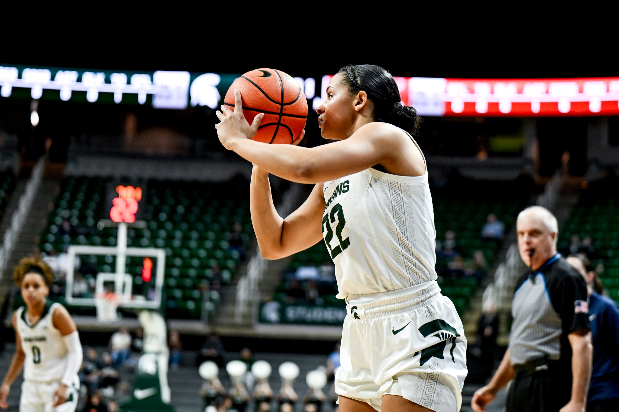 Michigan State Women's Basketball Guard DeeDee Hagemann Enters Transfer ...