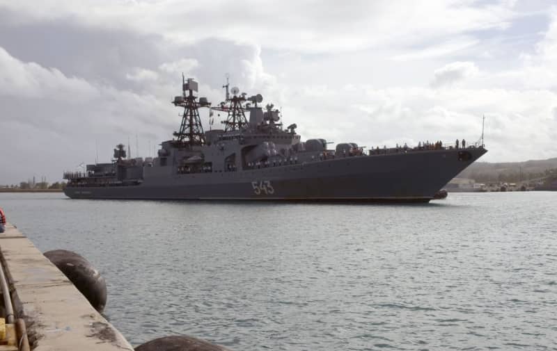 russian frigate with kalibr and tsircon missiles docks in qatar port: purpose revealed