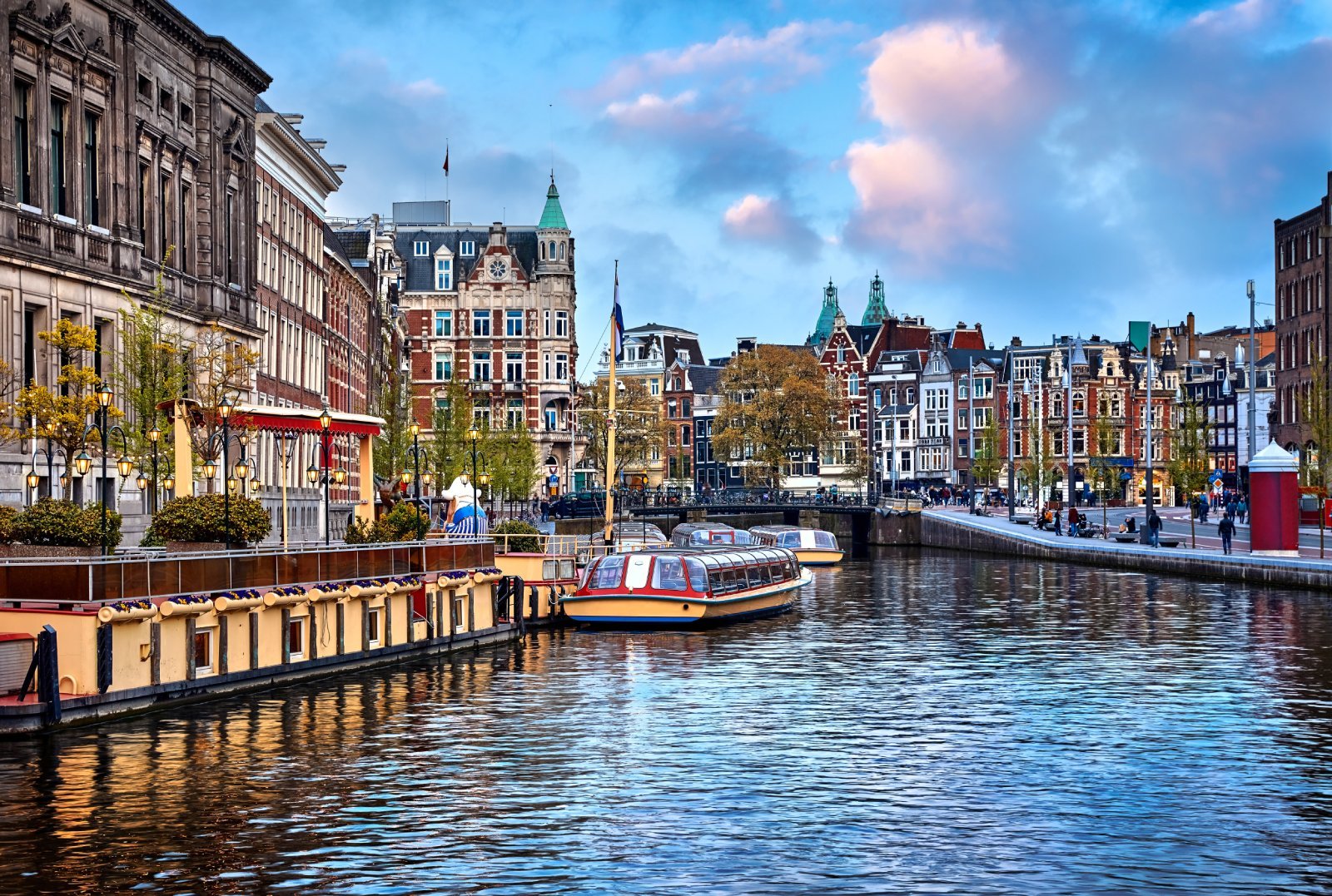 <p>Amsterdam’s picturesque canals, world-class museums, and friendly vibe are perfect for solo visitors.</p>