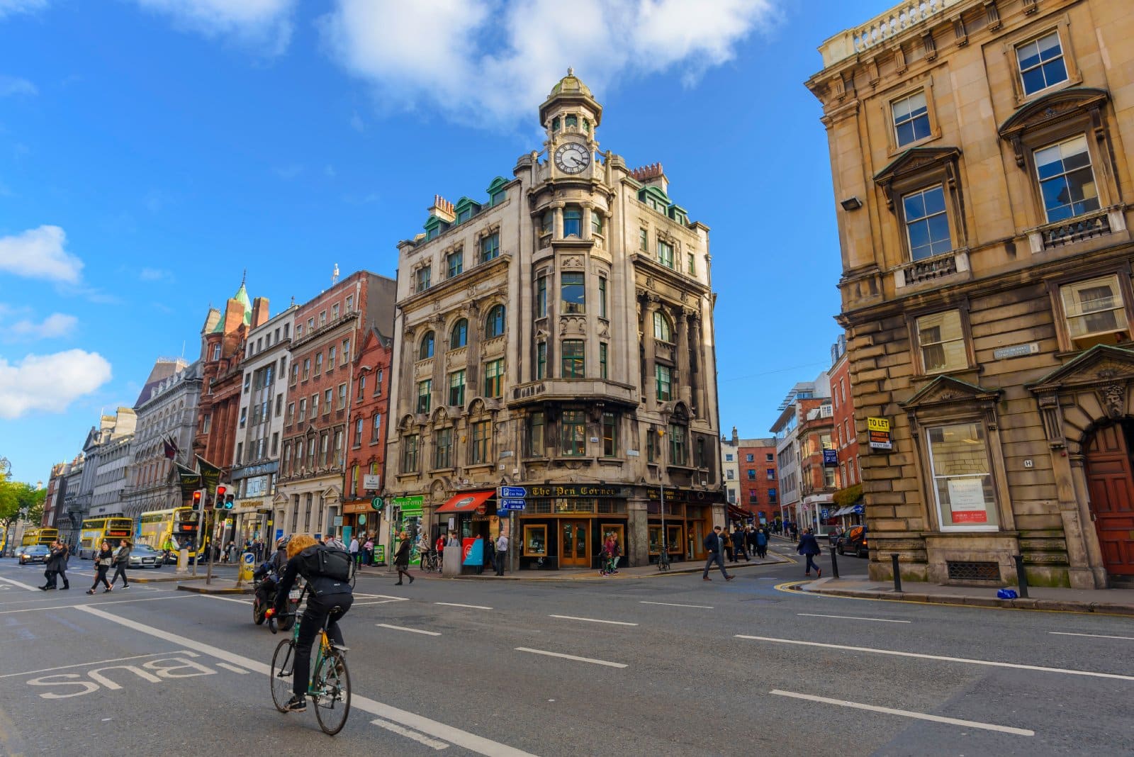<p>Dublin’s literary history, cozy pubs, and friendly locals make it a great destination for solo travelers.</p>
