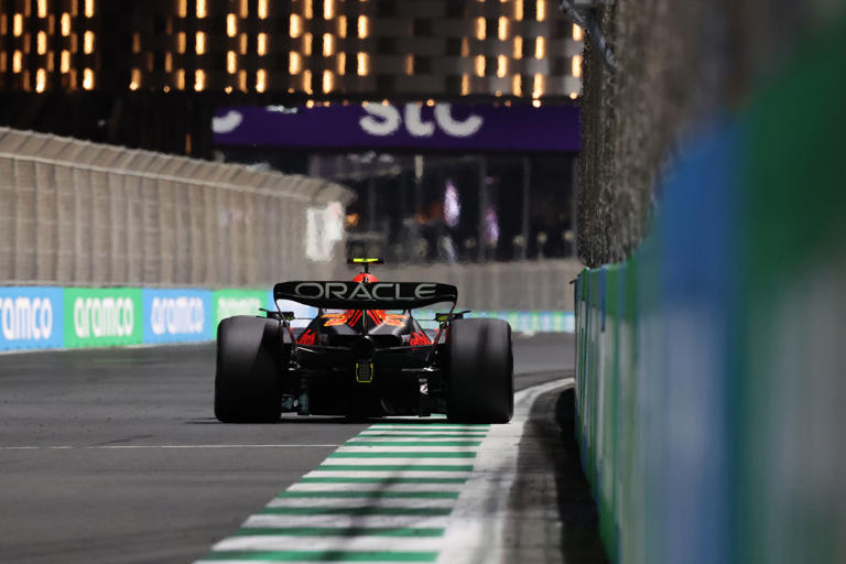 What time does the Saudi Arabian Grand Prix start?