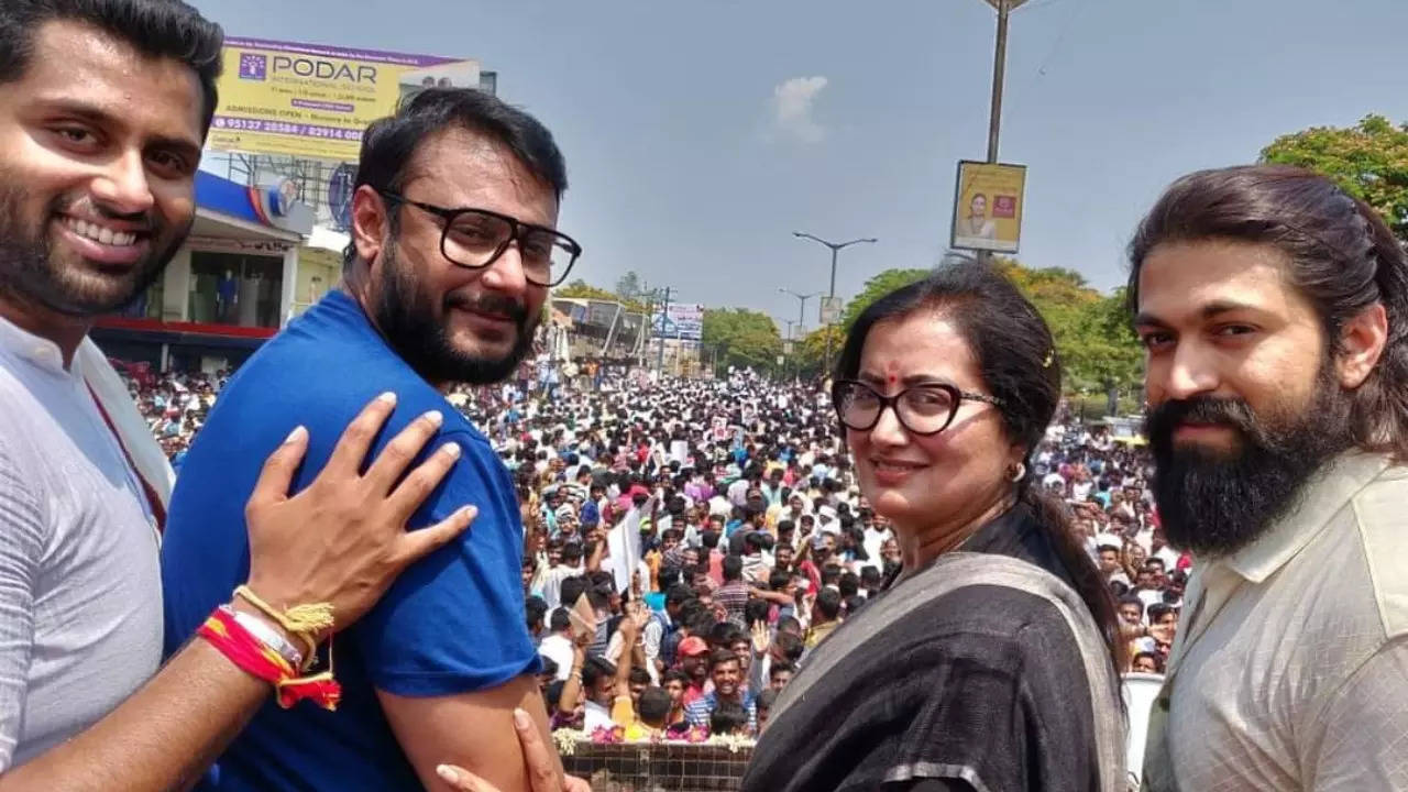 how right is it to ask yash or darshan to campaign for me every time, asks sumalatha ambareesh