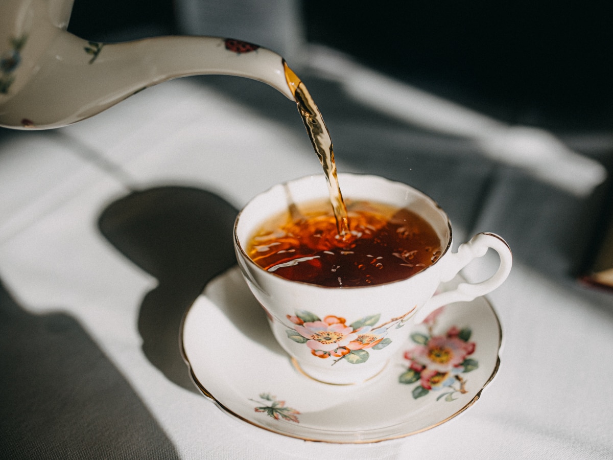 Black tea extract increases the concentration of fluorine in the plaque and reduces the cariogenicity of a diet rich in sugars. (Image source: getty images)