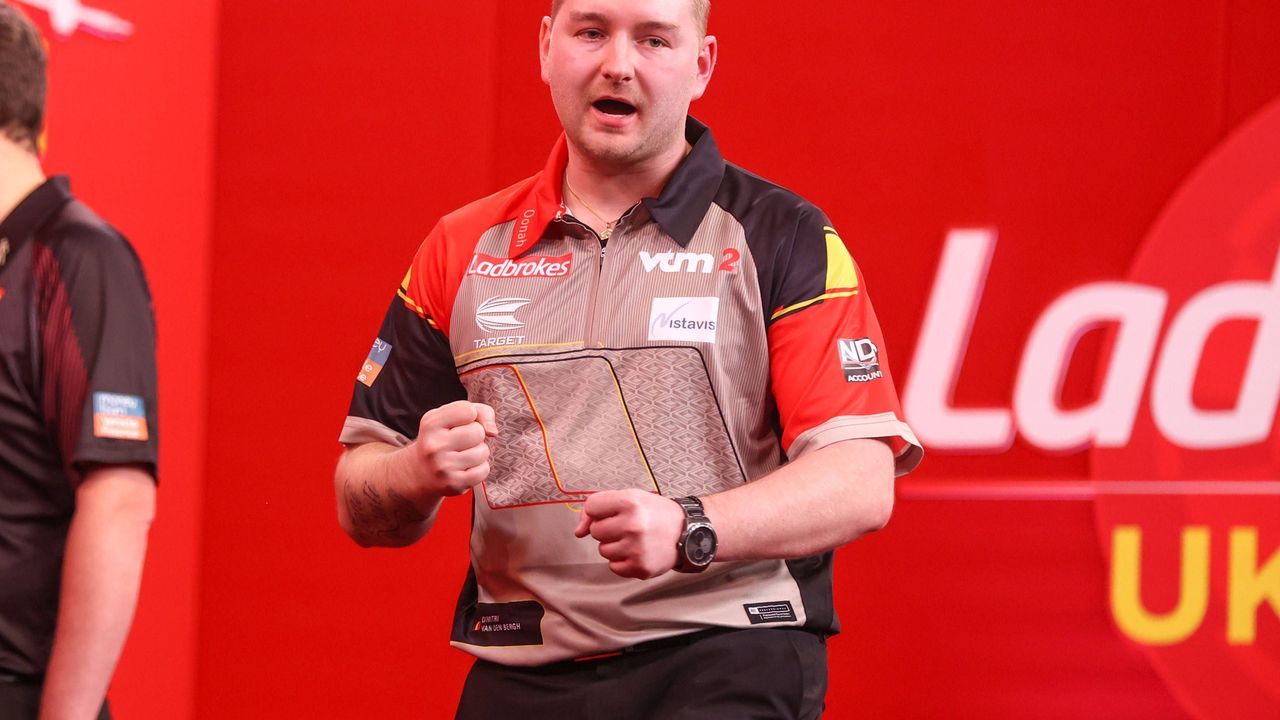 Darts Alle MajorTurniere 2024 Littler der nächste Champion